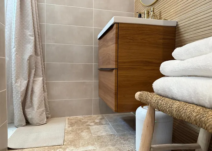 Le D'ore - 2 Et Climatisation Carcassonne